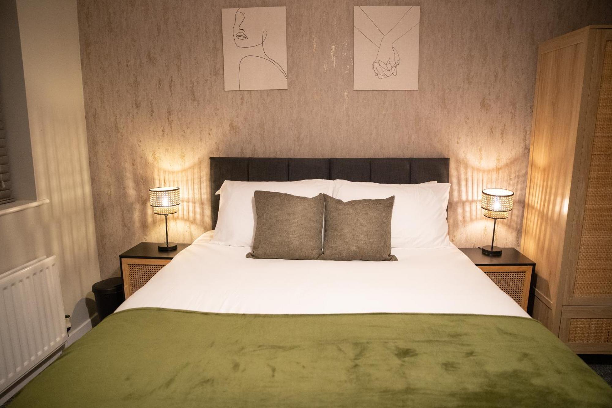 2 Bedroom Property With Free Parking Close To Leeds City Centre エクステリア 写真