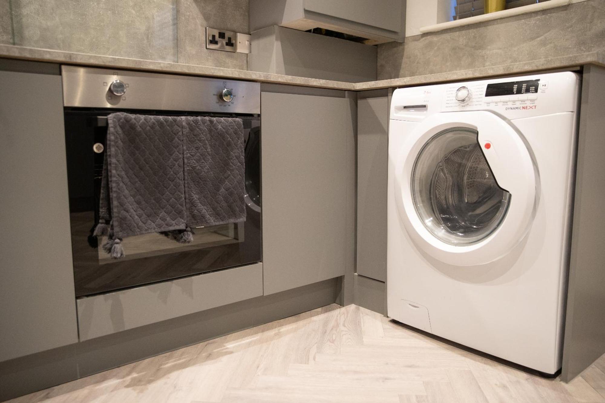 2 Bedroom Property With Free Parking Close To Leeds City Centre エクステリア 写真